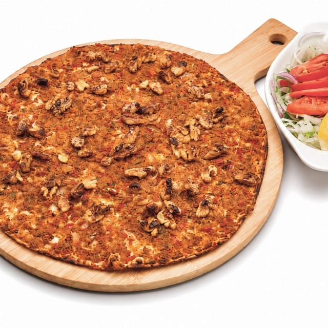 Lahmacun with walnuts.